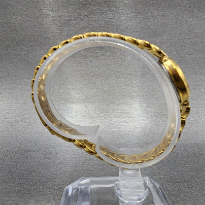 Bulova Watch Women 17mm White Dial Gold Tone Oval 97T70 New Battery8