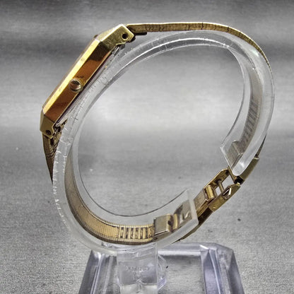 Citizen CQ Watch Women 12mm Black Dial Gold Tone Rectangle 2250-223373 New Batt6
