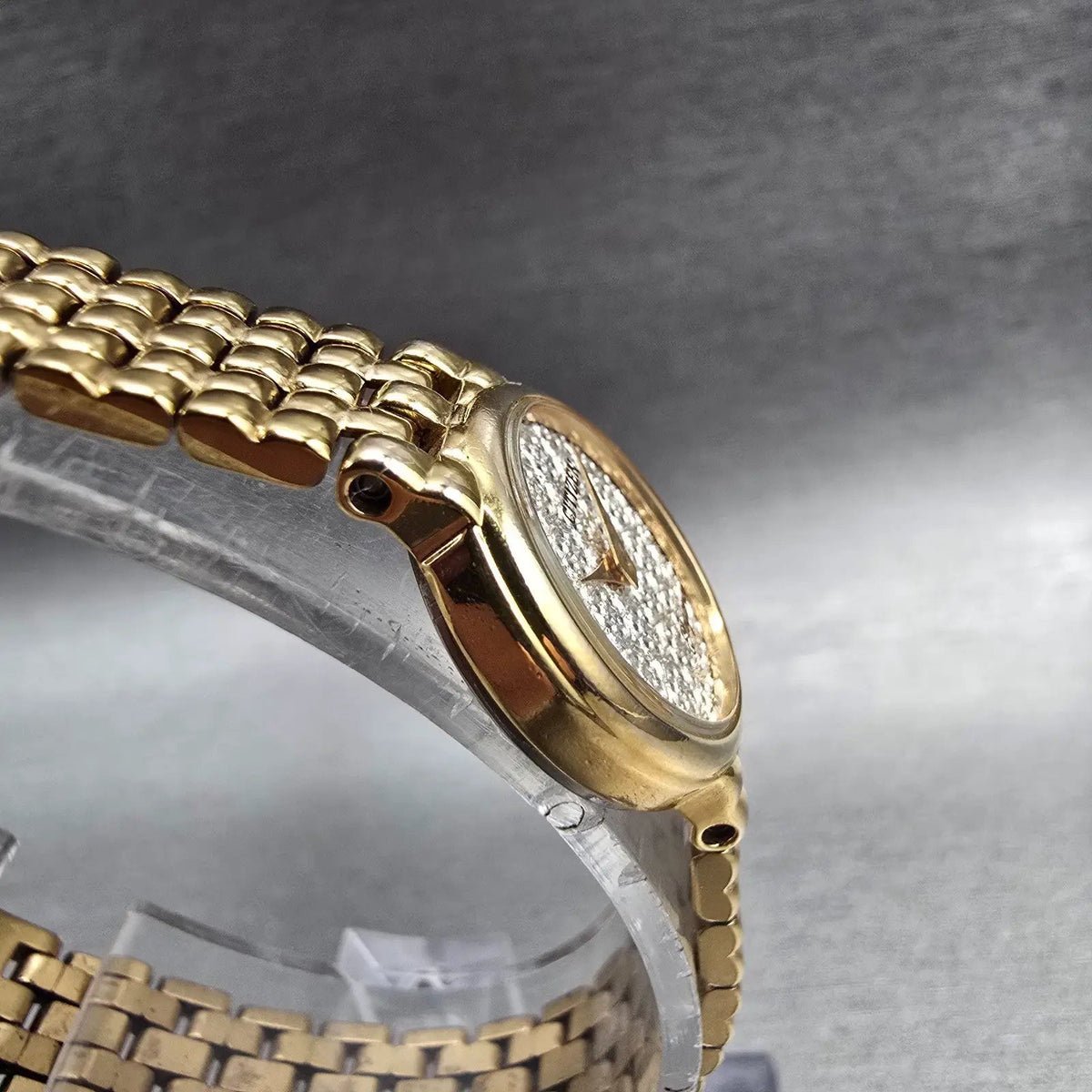 Citizen Elegance Watch Women 18mm Silver Dial Gold 2200-S13475 New Battery3
