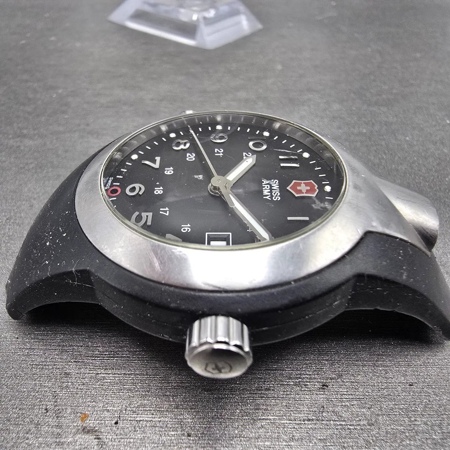 Victorinox Swiss Army Night Vision watch Men 41mm Black Dial Black Date READ!!!6