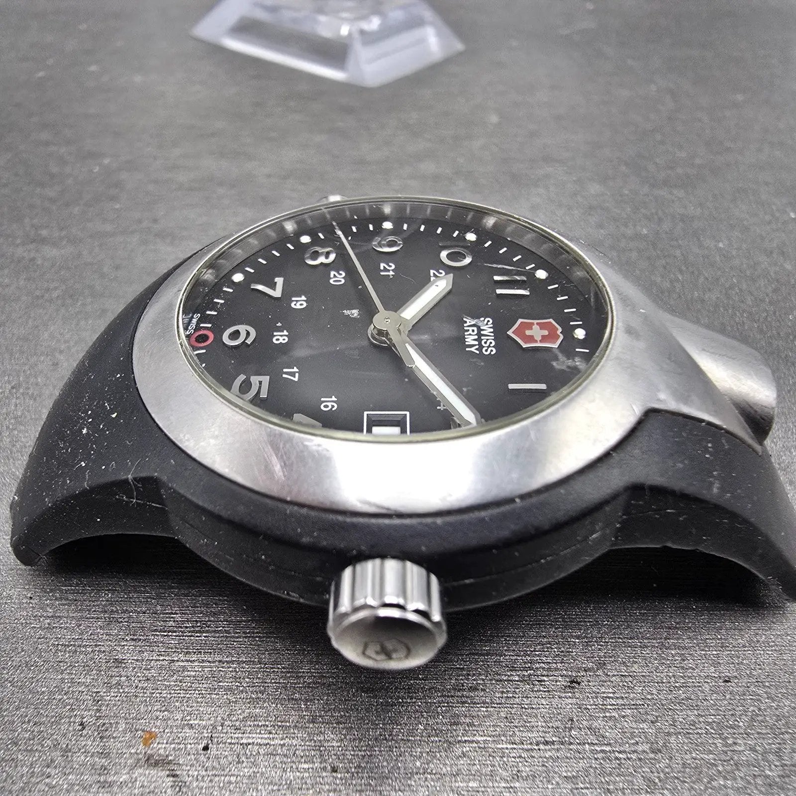 Victorinox Swiss Army Night Vision watch Men 41mm Black Dial Black Date READ!!!6