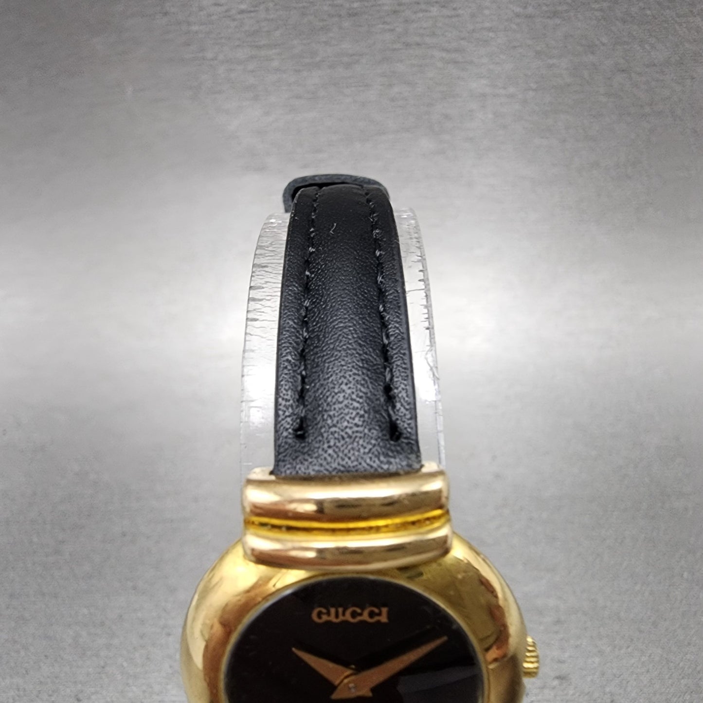 Gucci 5300L Watch Women 24mm Black Dial Gold Plated Round New Battery VTG4
