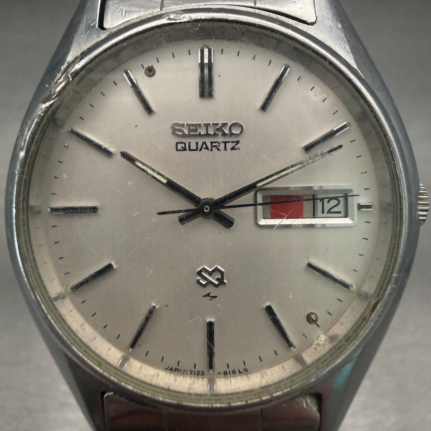 Seiko SQ Watch Men 35mm Silver Dial Two Tone Daydate Round 7123-8460 New Battery1
