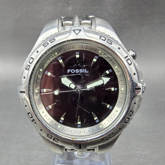 Fossil Blue Watch Men 40mm Red & Silver Dial Silver Tone AM-3614 New Battery0