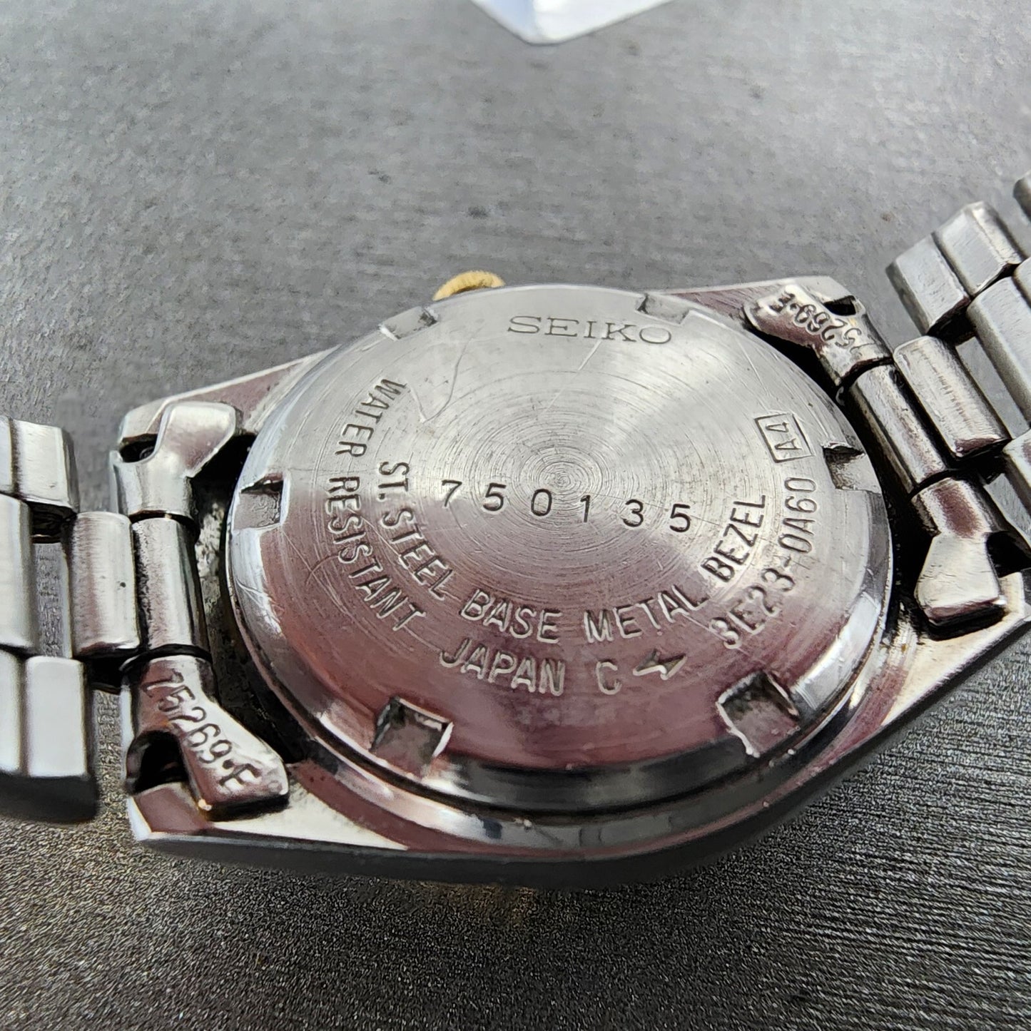 Seiko SQ Watch Women 24mm Champagne Dial Two Tone Daydate 3e230a60 New Battery8