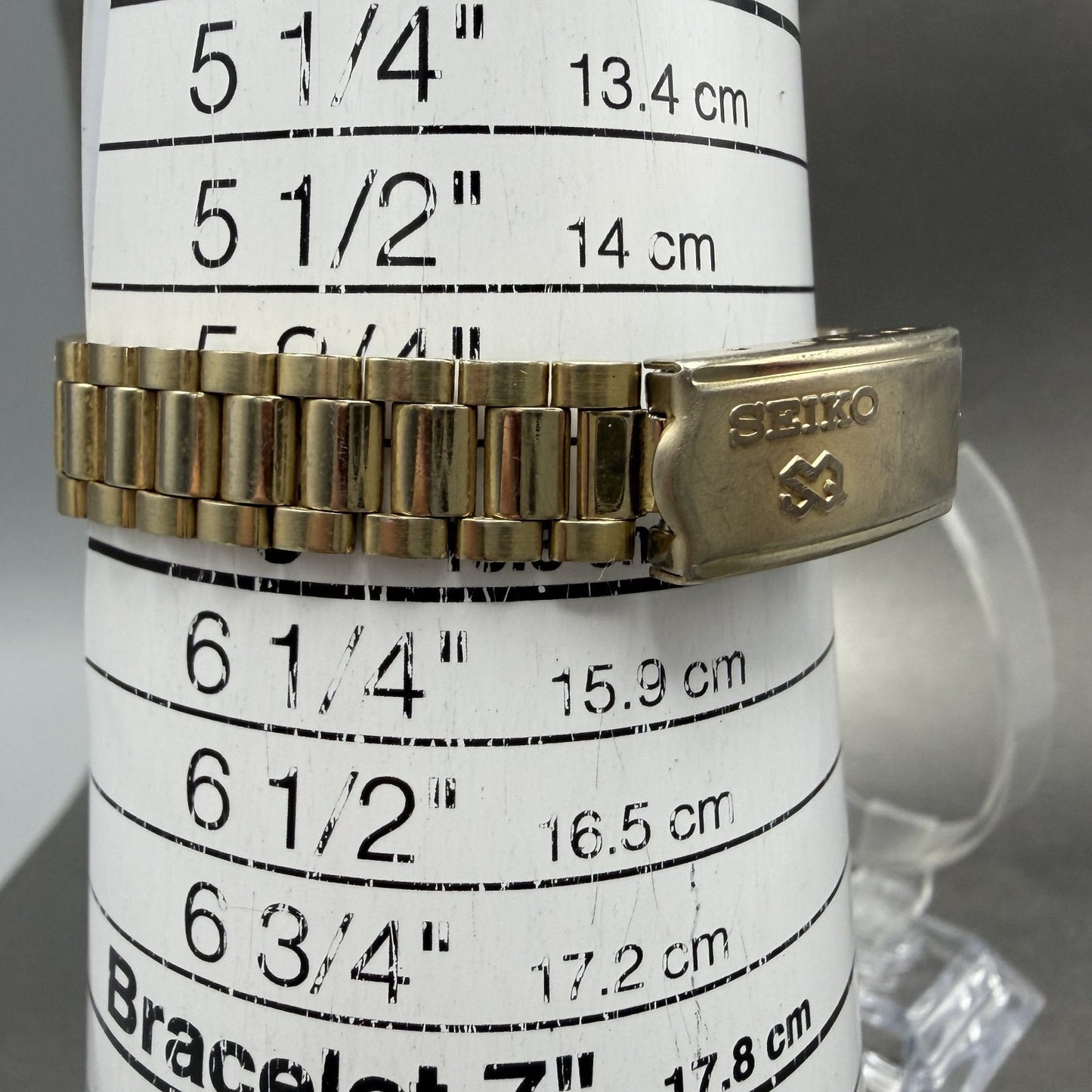 Seiko SQ Watch Women 24mm Gold Dial Gold Tone Daydate Round 3E23-0A60 NewBatt 5V10