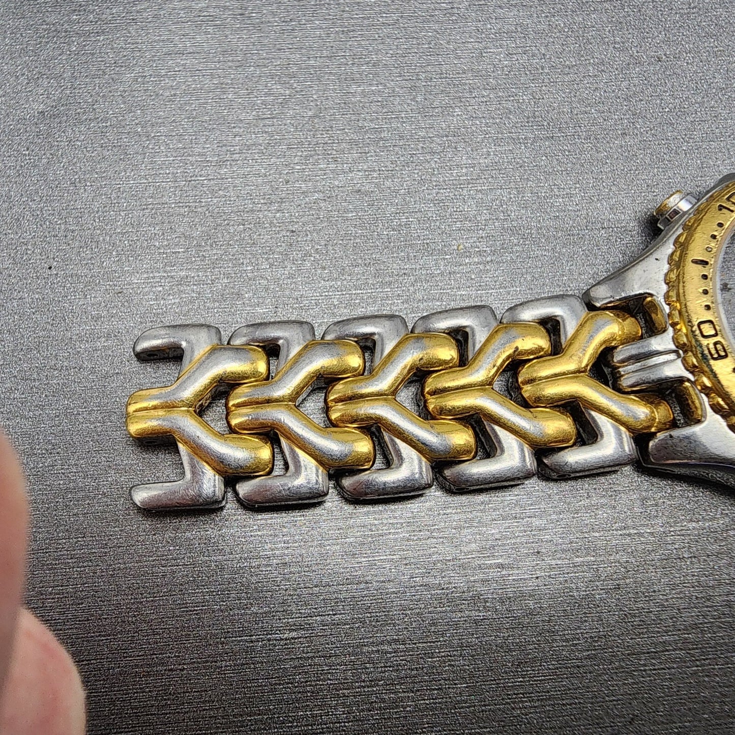 Seiko 7T326G20 Watch Case 37mm Two Tone Bracelet Round Chronogrpah Steel6