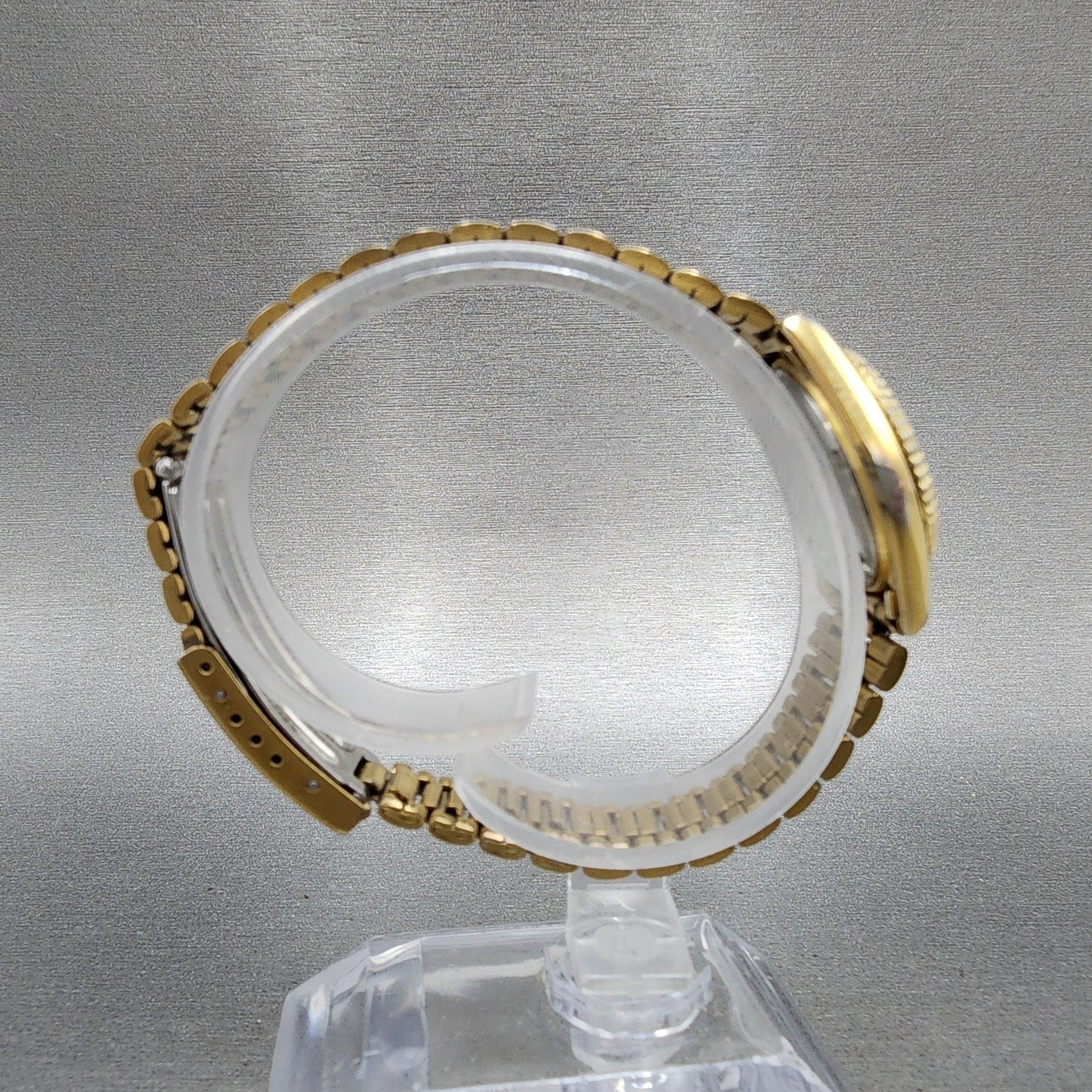 Seiko SQ Watch Women 24mm Gold Dial Gold Tone Daydate Round 3E230A60 NewBattery8