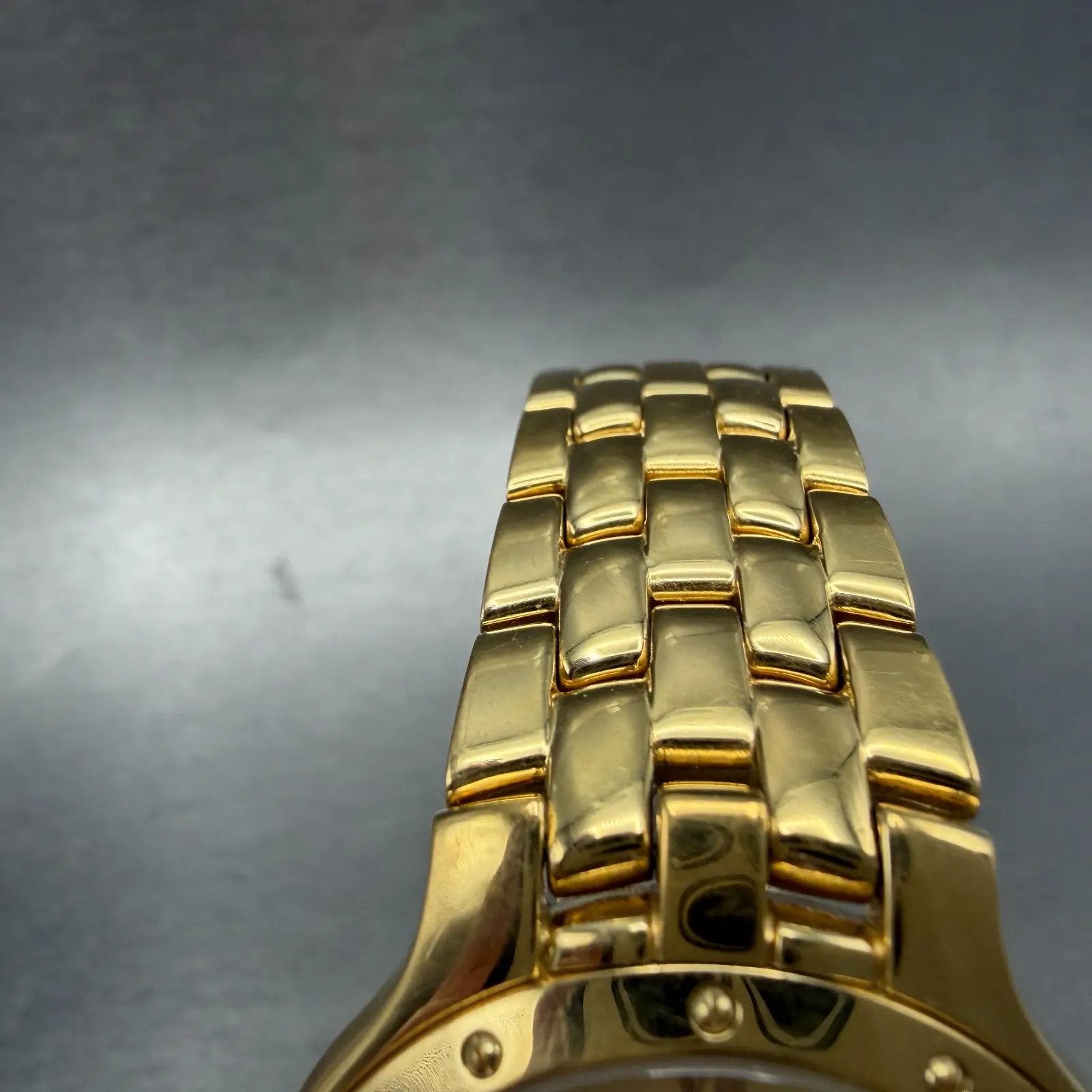Wittnauer Watch Men 35mm Gold Dial Gold Tone Date Round JV8223 9514 PARTS5