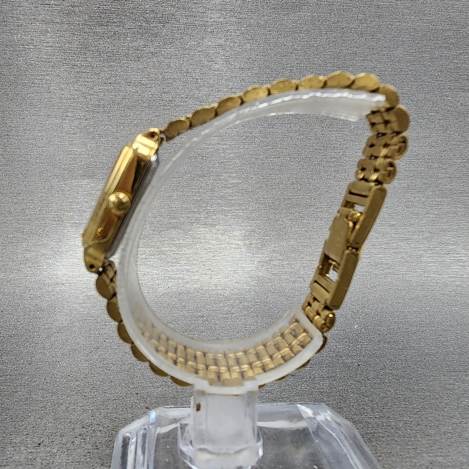 Seiko Tank Watch Women 18mm White Dial Gold Tone Rectangle V4015129 New Battery6