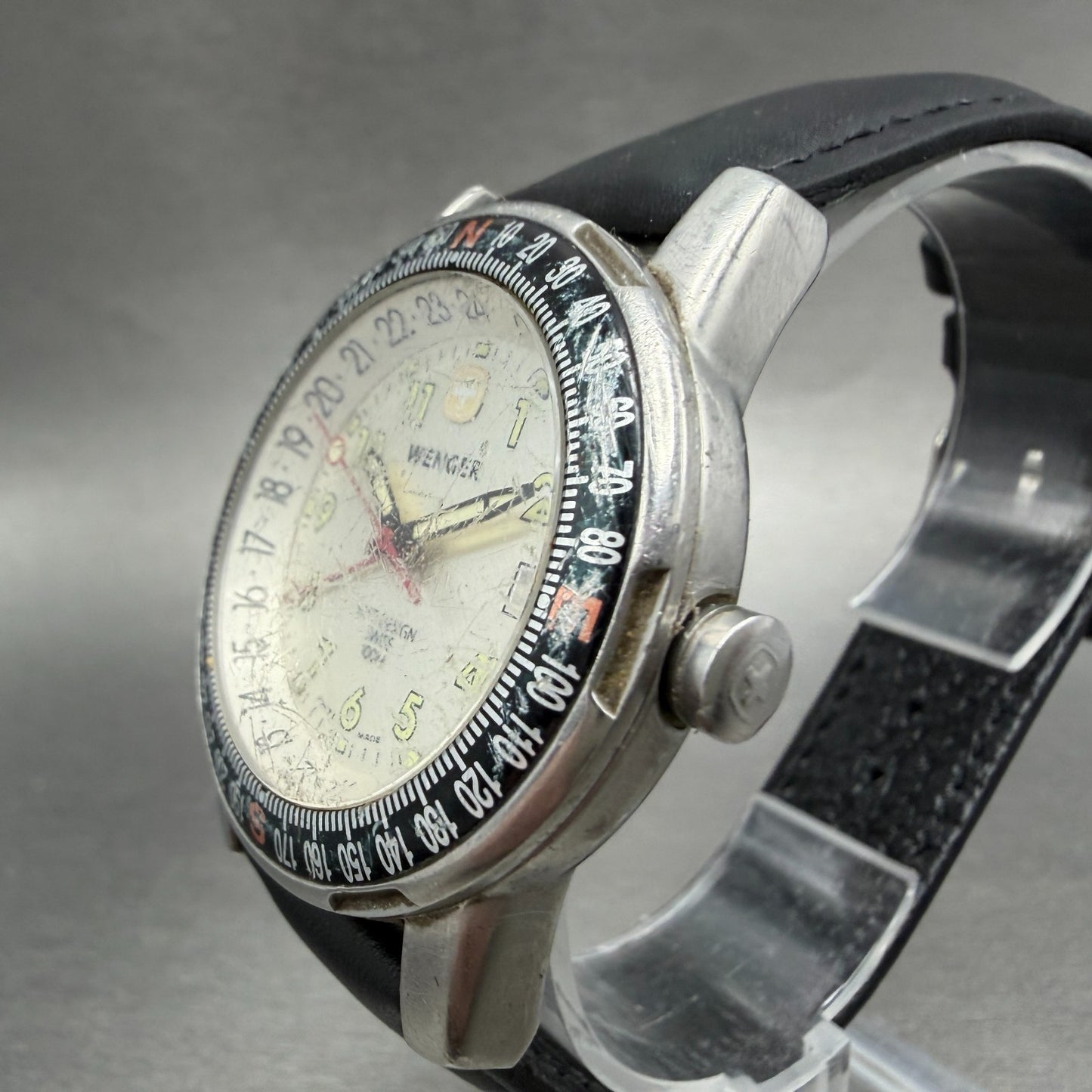 Wenger GMT Watch Men 39mm Silver Dial Steel Date Round SMT 097.0926 New batt2