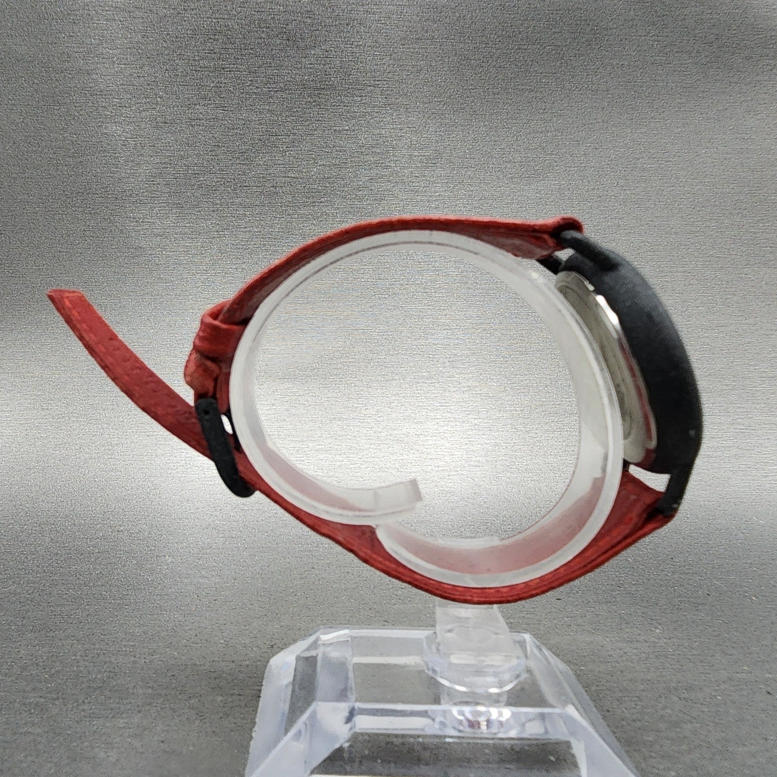 Fossil Watch Women 36mm Black Dial Black Tone Round Red Leather Band New Battery8