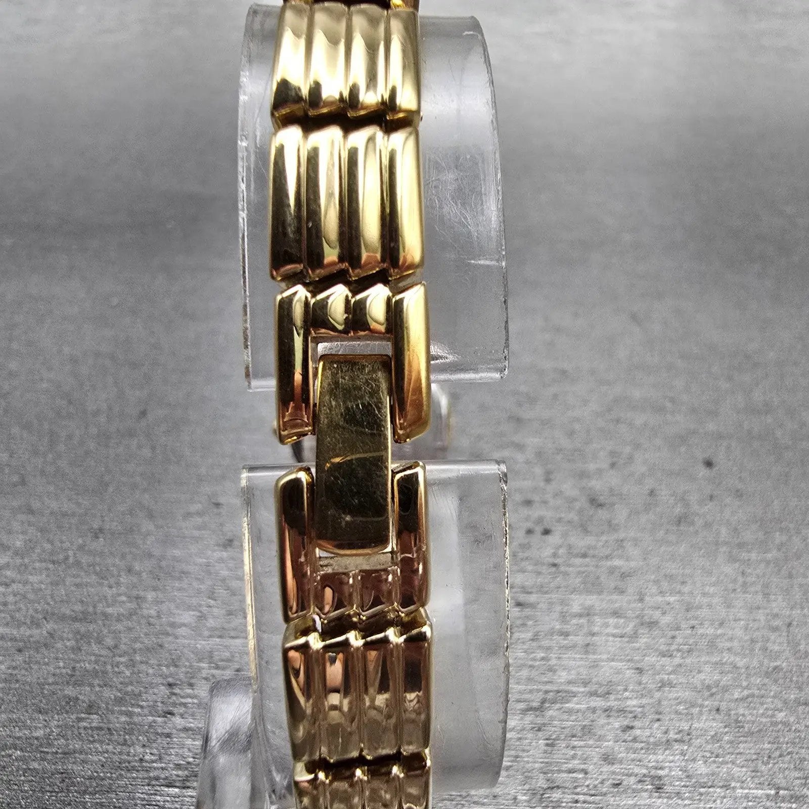 Citizen Elegance Watch Women 17mm MOP Dial Gold Tone Round 2200-242271 New Batt7