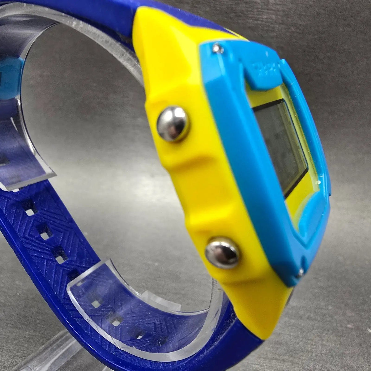 Freestyle Shark Classic Watch Men 38mm Yellow Blue Alarm Chronograph New Battery5