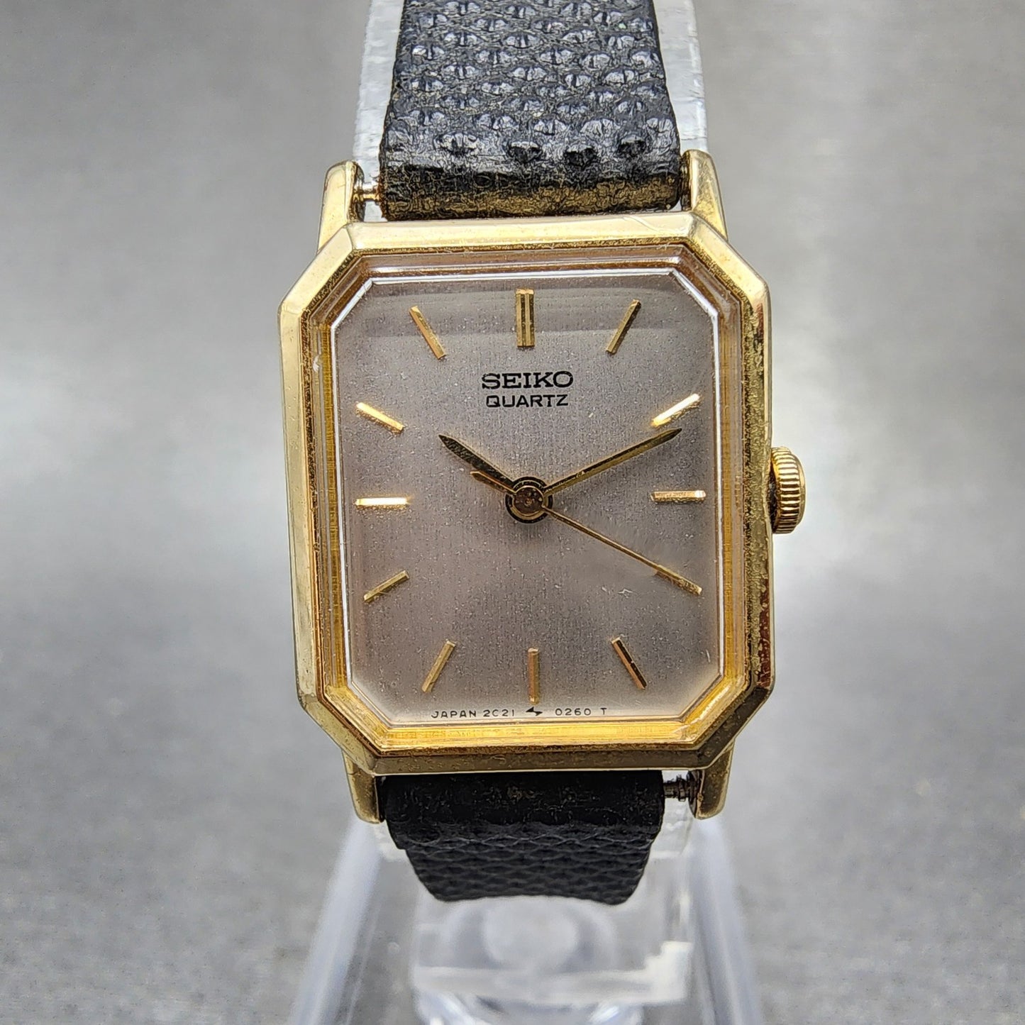 Seiko Tank Watch Women 18mm Silver Dial Gold Tone 2c215090 New Battery0
