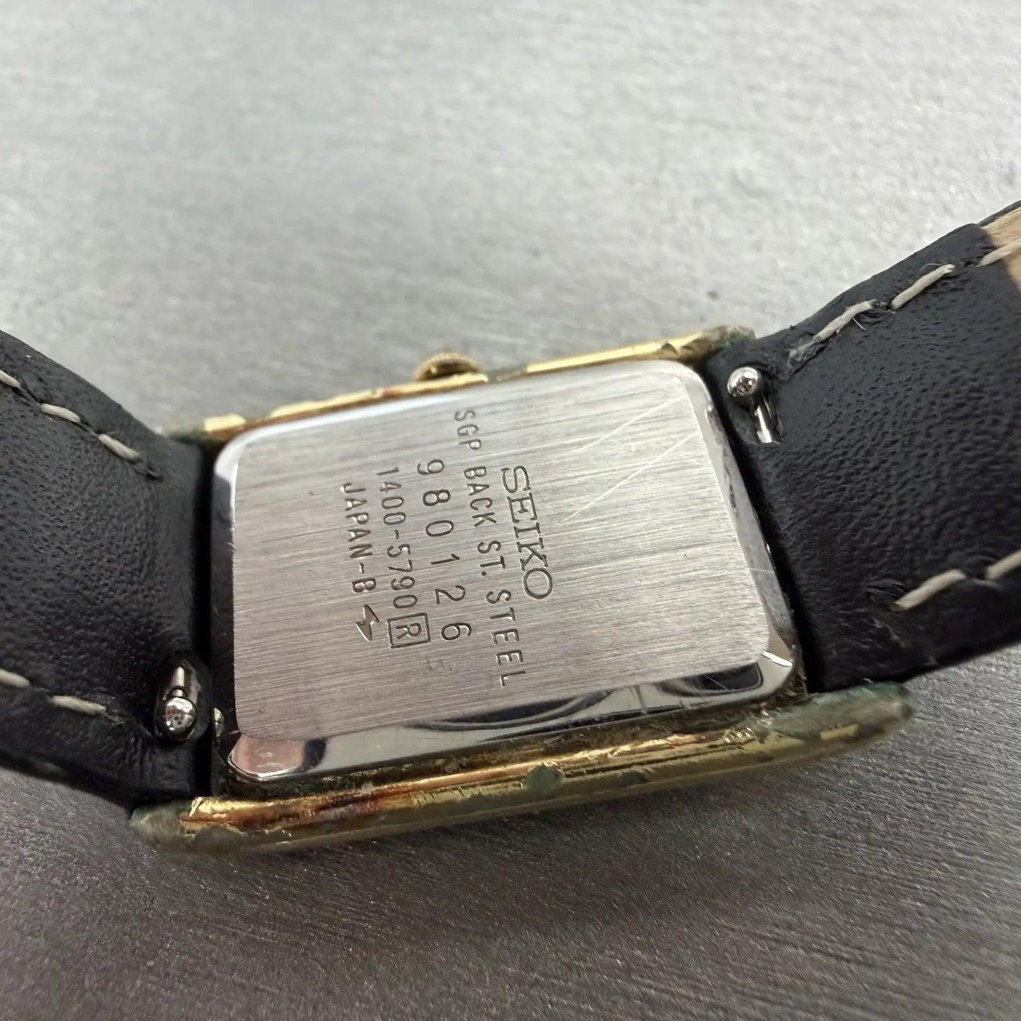 Seiko Tank Watch Women 20mm Champagne Dial Gold Tone 1400-5790 New Battery ABC9
