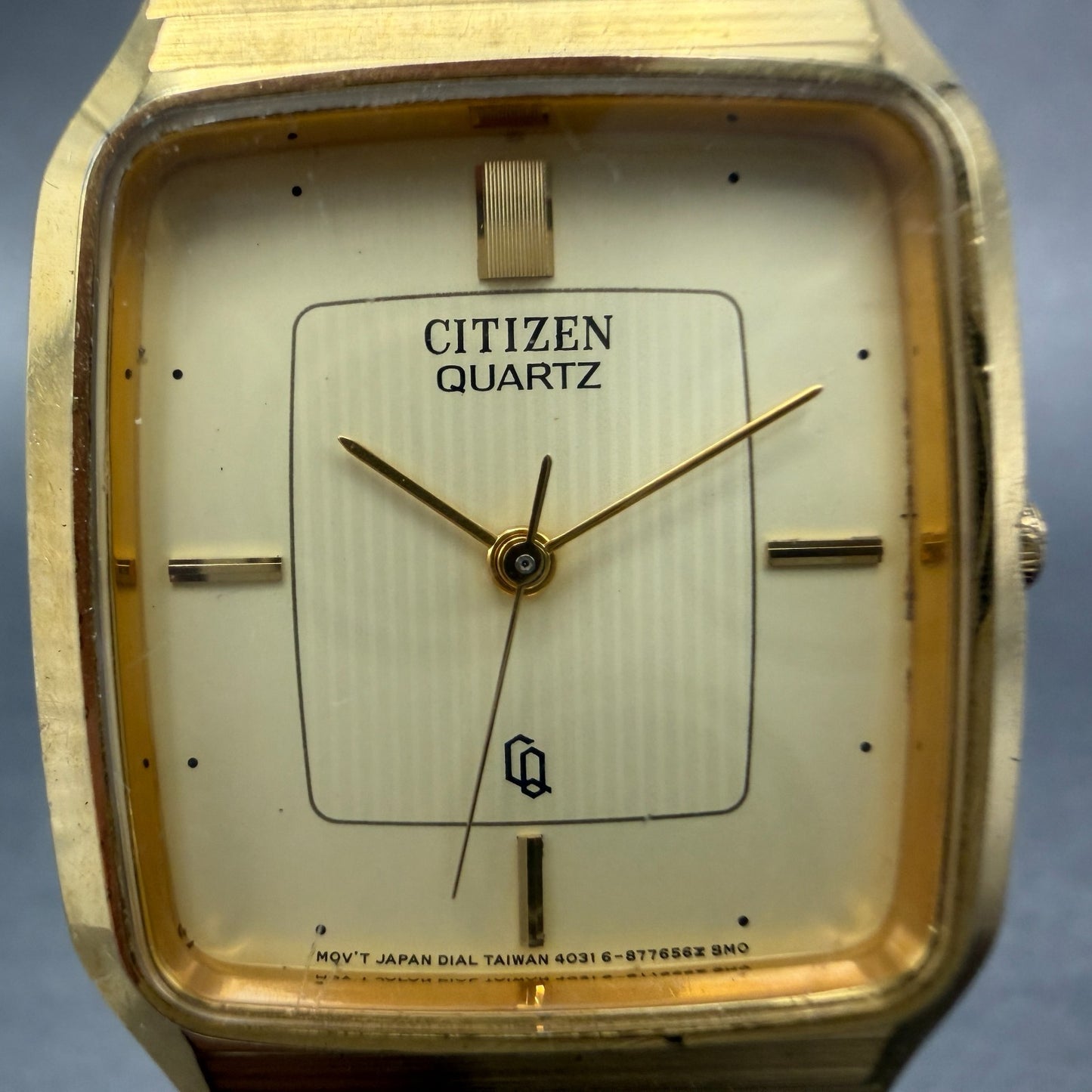 Citizen Tank Watch Men 27mm Champagne Dial Gold Rectangle 4031-893514 New Batt1