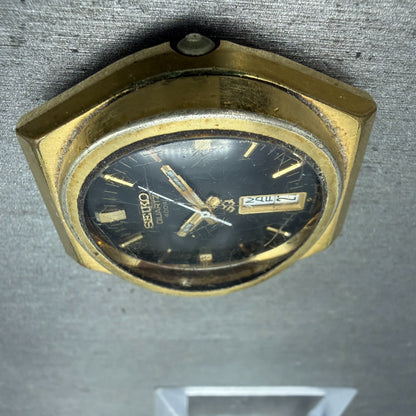 Seiko SQ Watch Men 37mm Black Dial Gold Tone Daydate Oval 0903-8029 PARTS VTG6