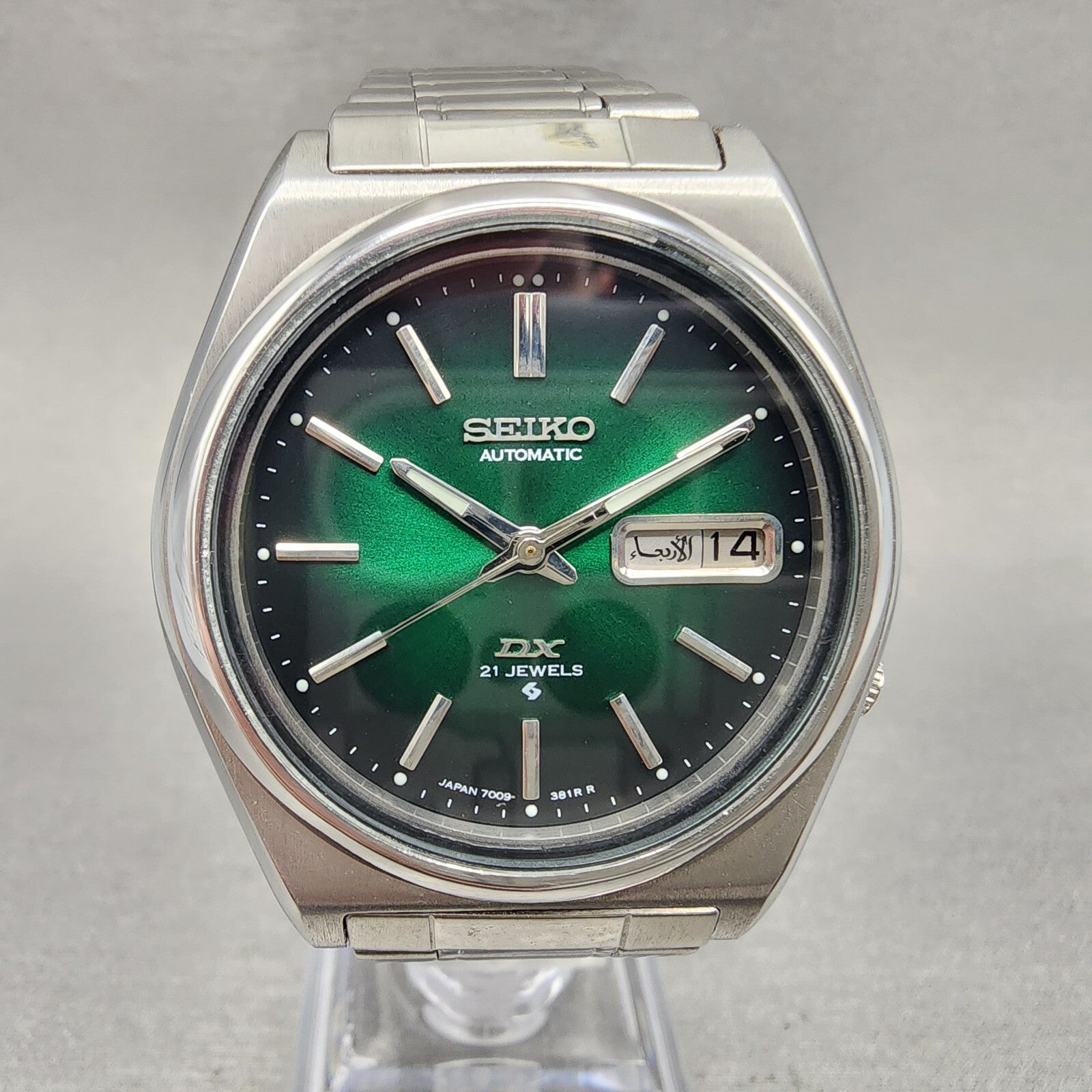 Seiko DX Automatic Watch Men 37mm Green Dial Steel Daydate 7009786A Runs0