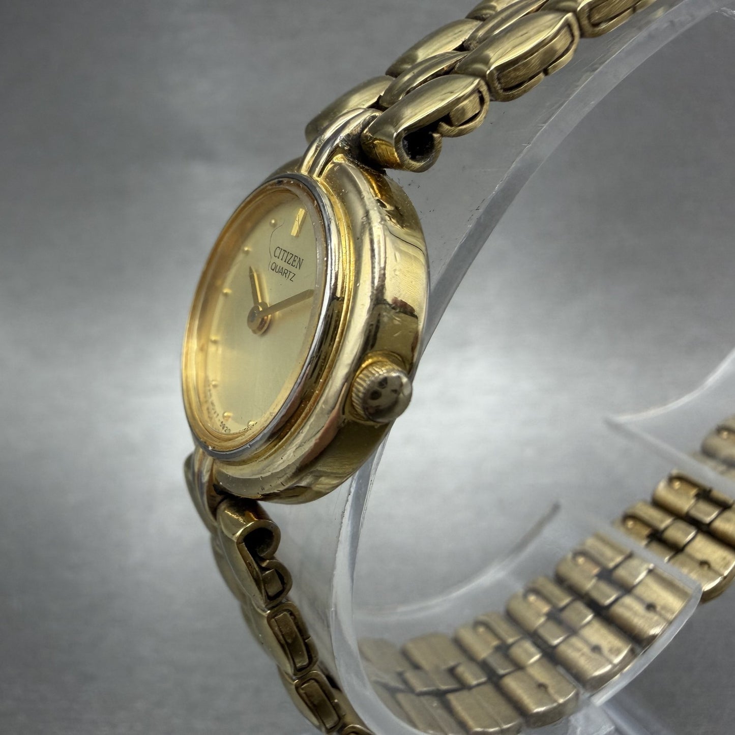Citizen Watch Women 20mm Champagne Dial Gold Tone Round 5920S49500 New Battery2