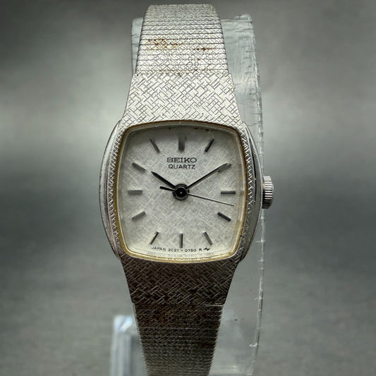 Seiko Watch Women 16mm Silver Dial Silver Tone Rectangle 2C21-5290 New Battery0
