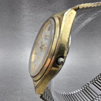 Seiko SQ Watch Men 35mm Silver Dial Gold Tone Daydate Round 8223-8029 PARTS VTGL3