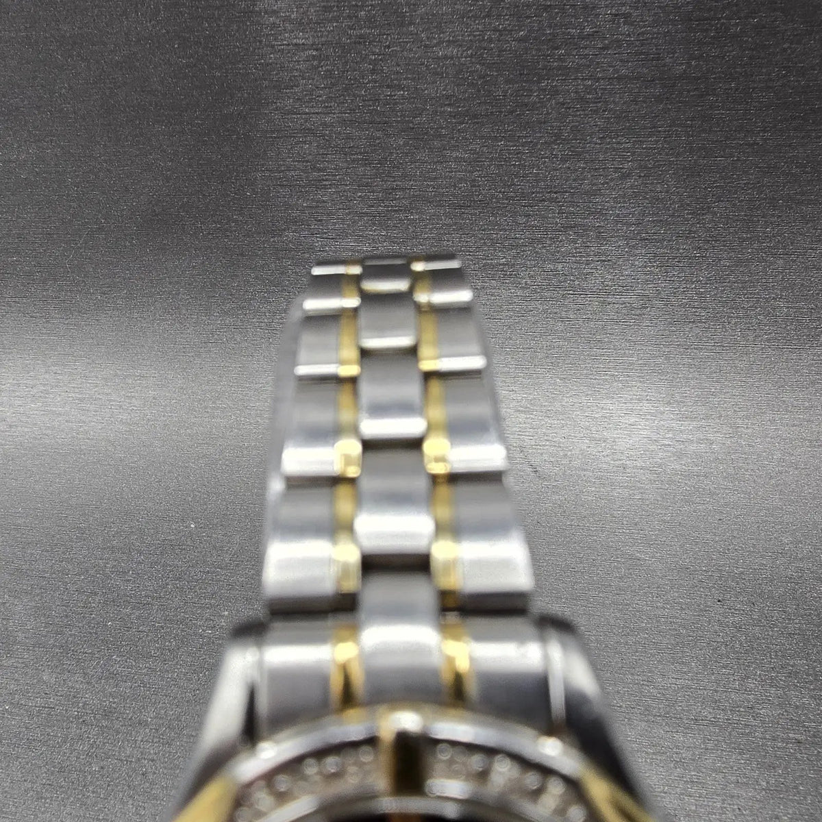Citizen Eco-Drive Watch Women 26mm Black Dial Two Tone Date E013-S090288 Runs4