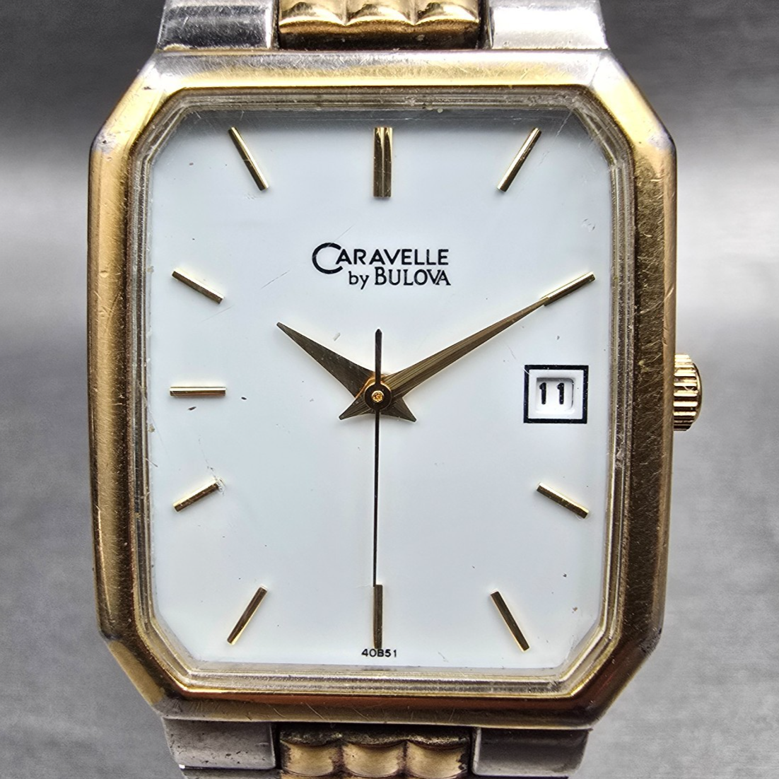 Bulova Caravelle Tank Watch Men 26mm White Dial Two Tone Date 40B51 New Battery21