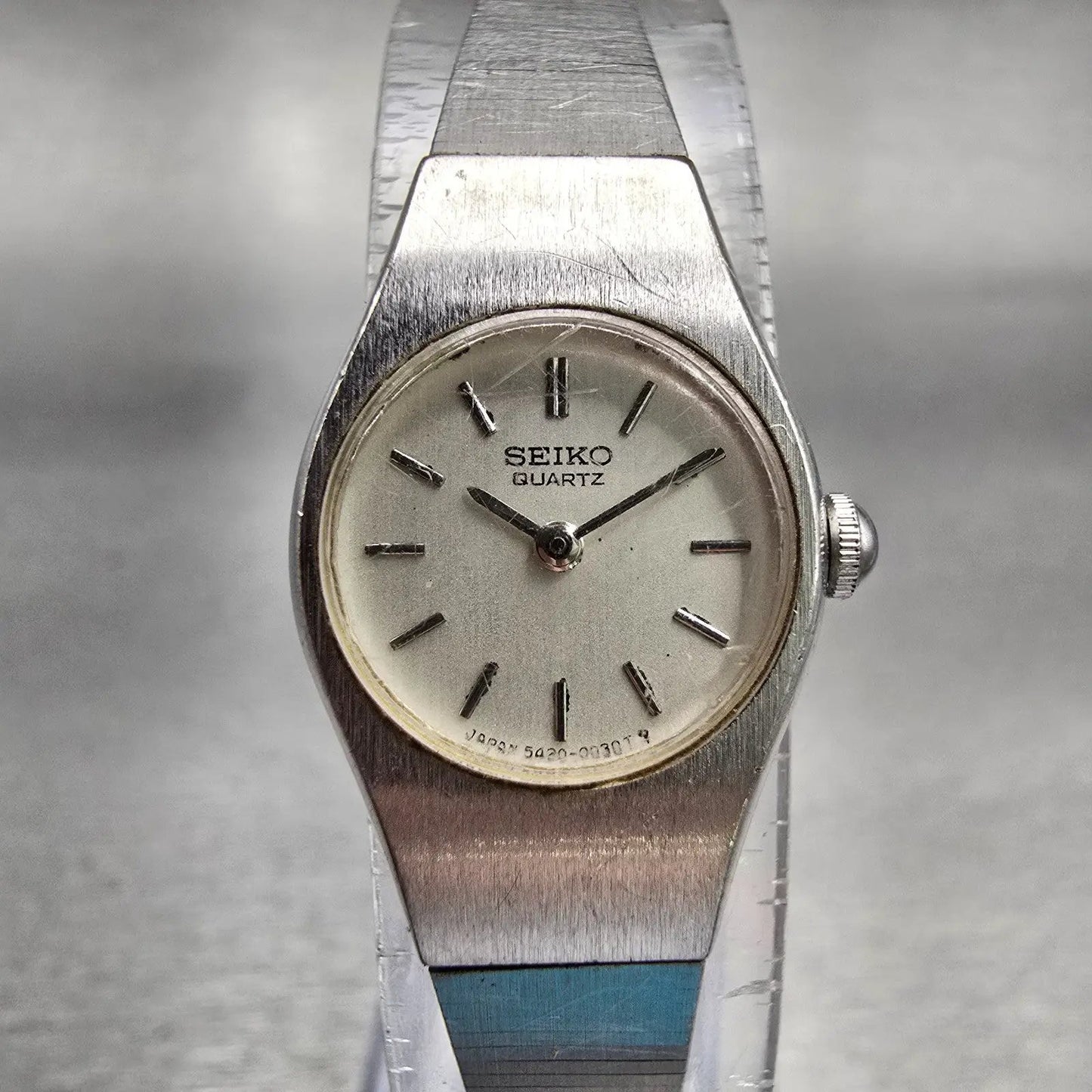 Seiko Watch Women 16mm Silver Dial Silver Tone Oval 5420-0029 New Battery VTG0