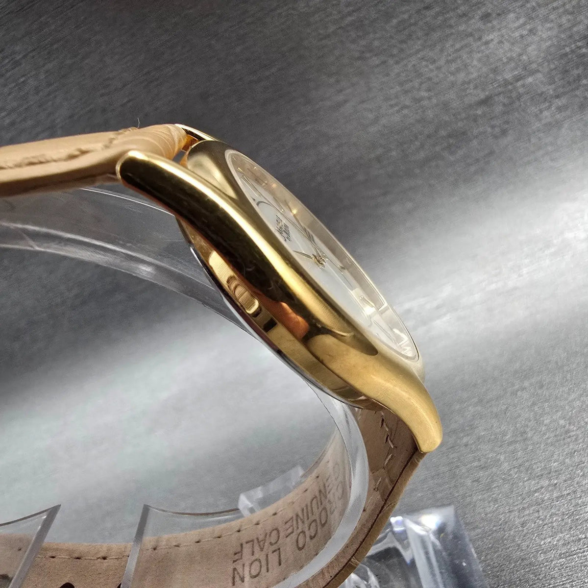 Bulova Caravelle Watch Men 33mm White Dial Gold Tone Round 42A57 New Battery3