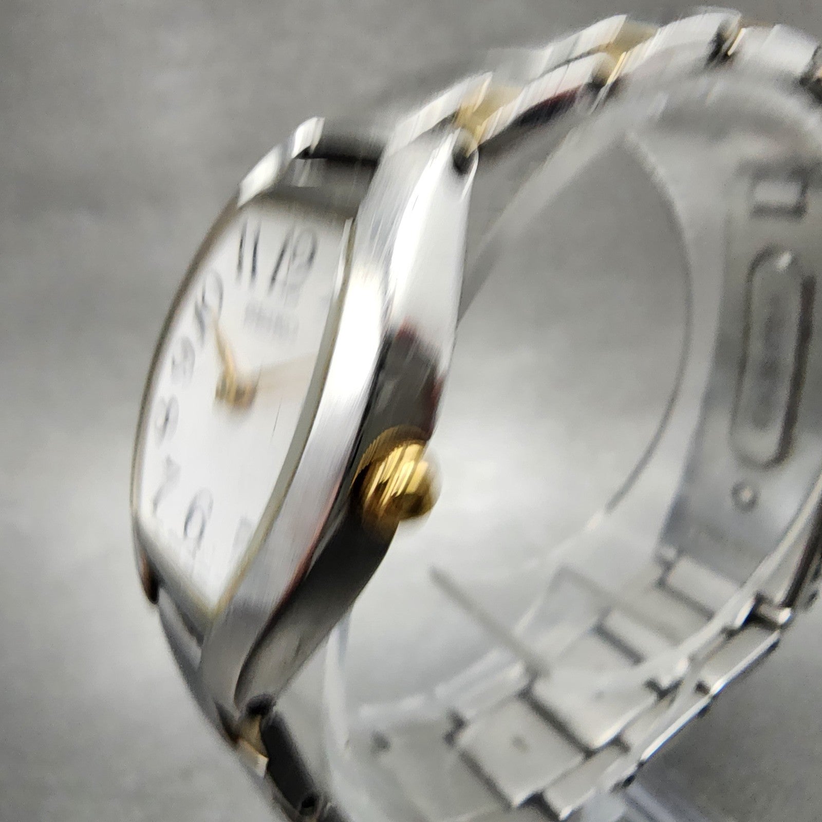 Seiko Watch Women 23mm White Dial Two Tone Tourneau 7N000AG0 New Battery2