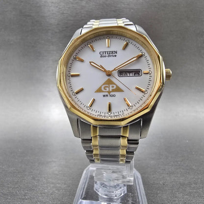 Citizen Eco-Drive Watch Men 37mm White Dial Two Tone Daydate E101-S053439 WorksP5