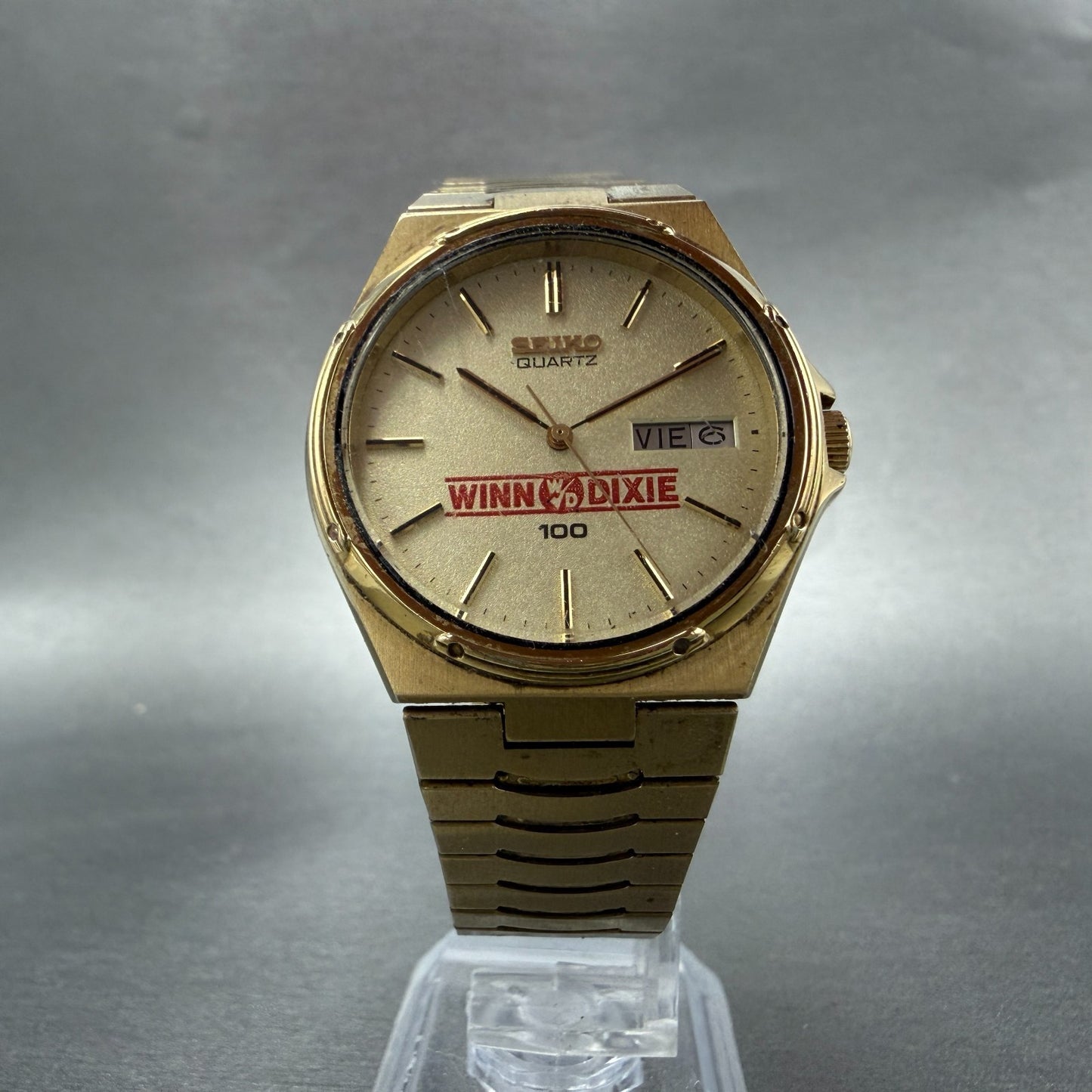 Seiko SQ 100 Watch Men 34mm Champagne Dial Gold Tone Daydate 6923-7059 New Batt5