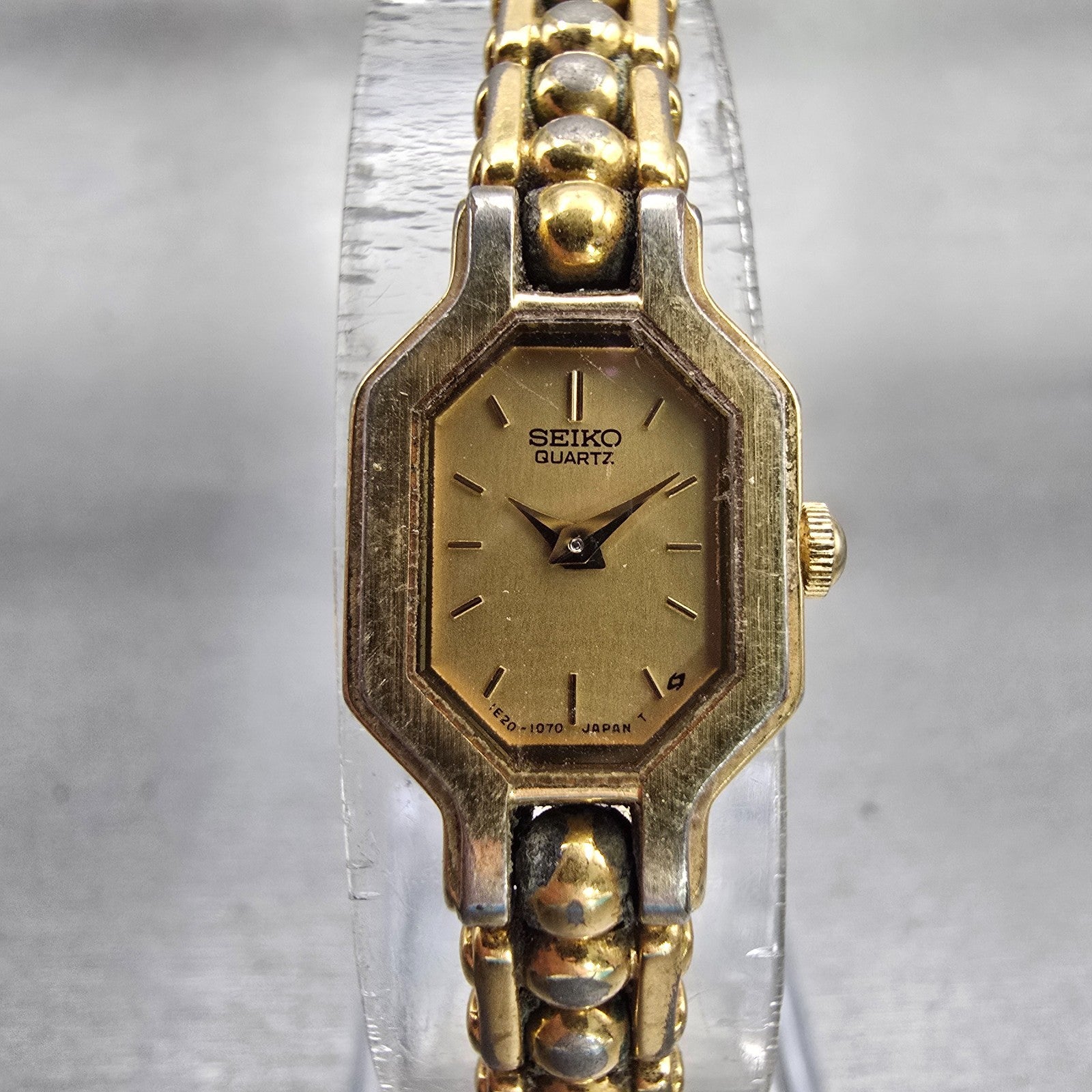 Seiko Watch Women 14mm Gold Dial Gold Tone Octagon 1E20-5629 Vintage New Battery0