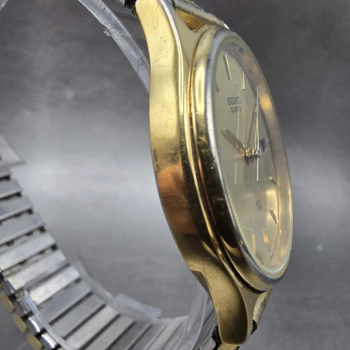 Seiko 5Y23A Quartz Movement Works Daydate W/Case And Hands Vintage9