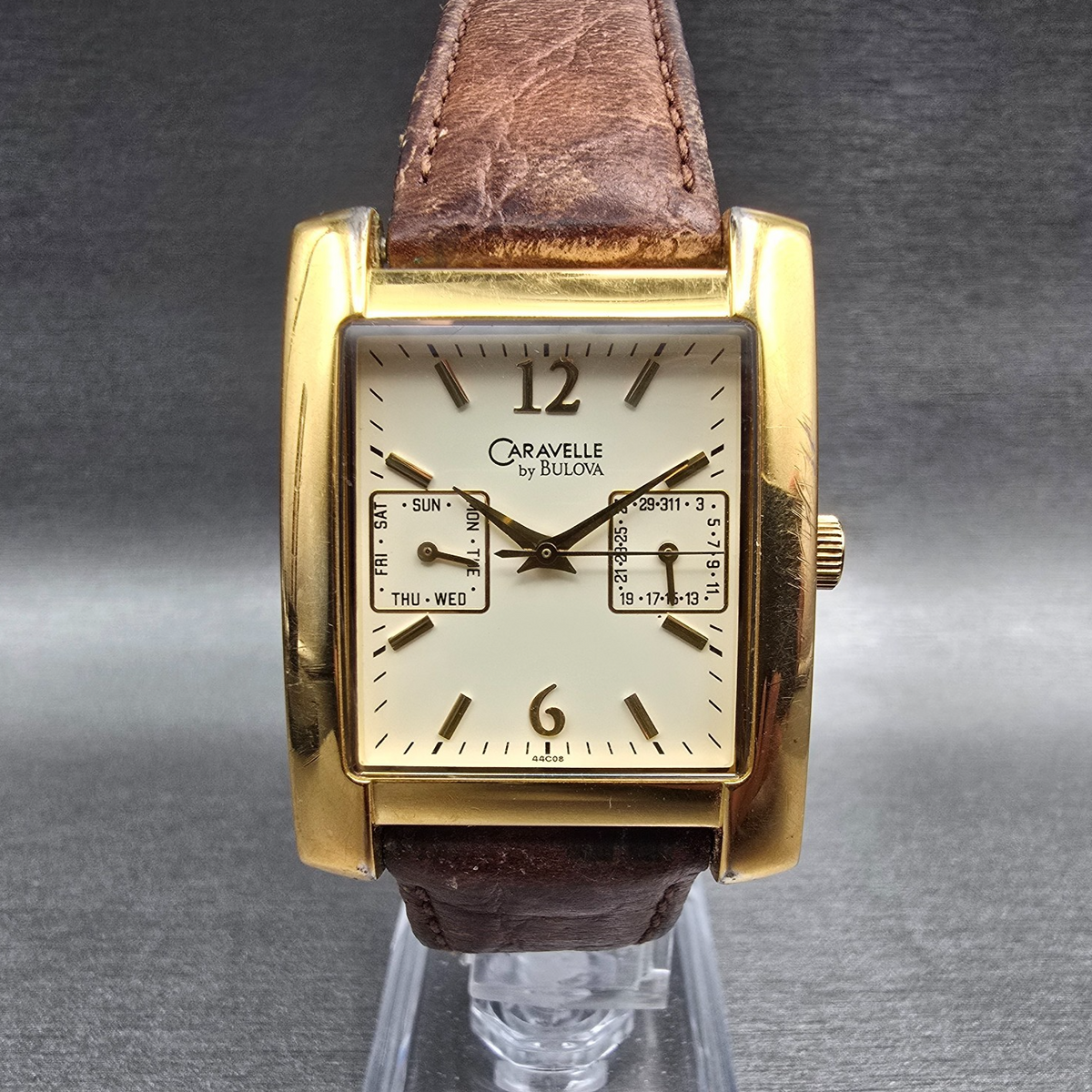 Bulova Caravelle Watch Men 30mm Cream Dial Daydate Rectangle 44C08 New Battery0