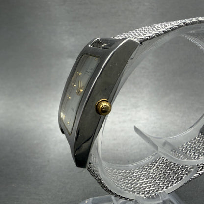 Skagen Tank Watch Women 21mm Silver Dial Silver Tone Rectangle 68SGSC New batt2
