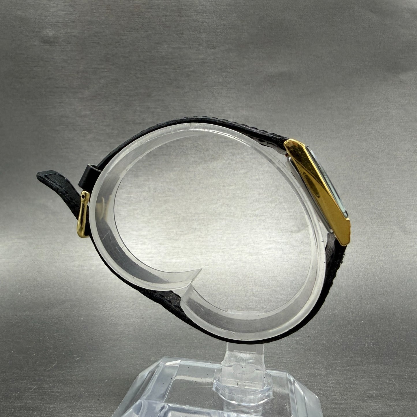 Citizen Tank Watch Women 18mm Black Dial Gold Tone Rectangle 3220-325435 New Bat8