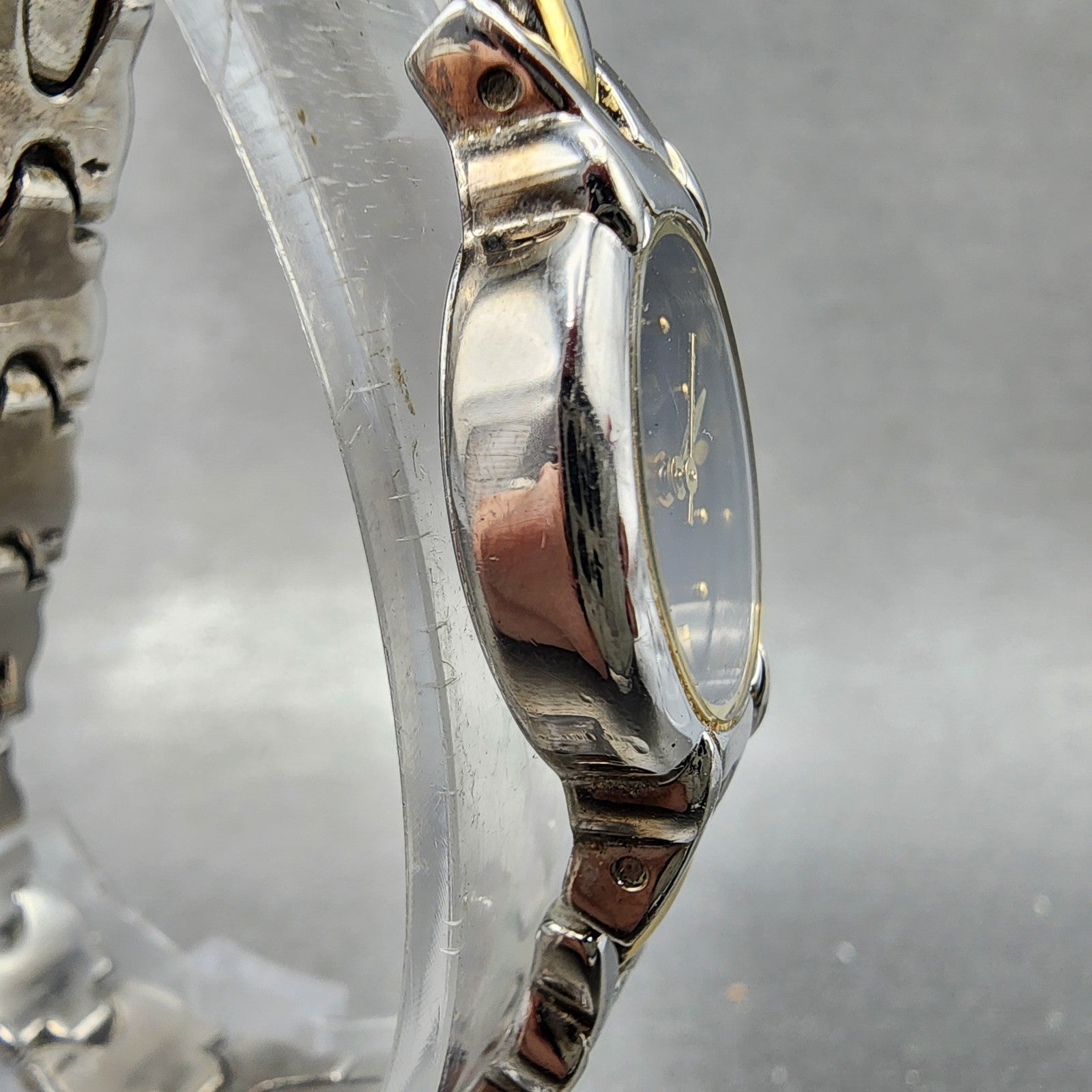 Bulova Watch Women 17mm Blue Dial Two Tone Vintage Oval 98T72 New Battery3