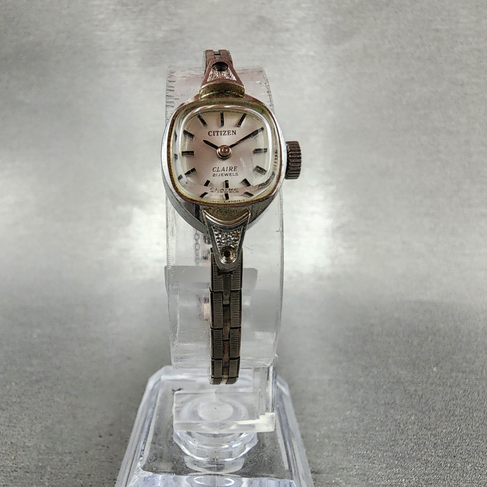 Citizen Claire Watch Women 15mm Silver Dial White Gold Plated Manual Wind Runs5