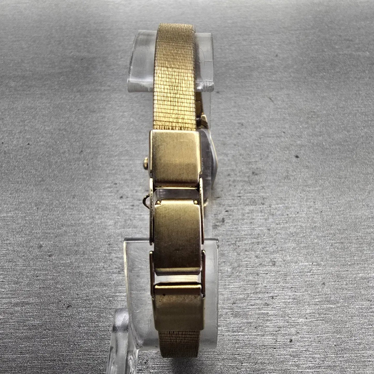 Citizen CQ Watch Women 19mm Gold Dial Gold Tone Hexagon 2030-201710 New Battery7