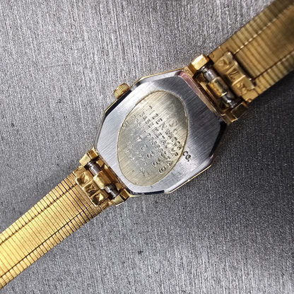 Citizen CQ Watch Women 17mm Champagne Dial Gold Tone 2951-293983 New Battery10