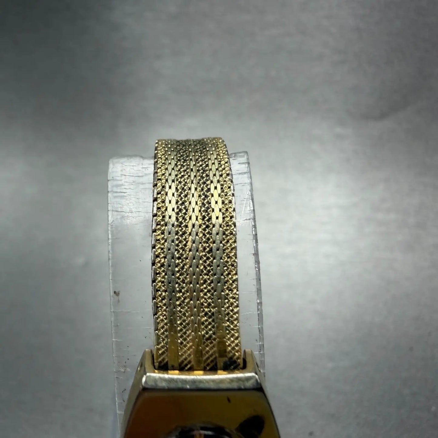 48021940