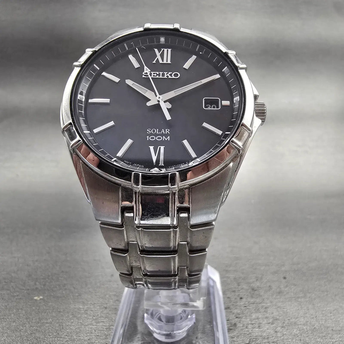 Seiko Solar Watch Men 38mm Black Dial Silver Tone Date Round V157-0AM0 Works5