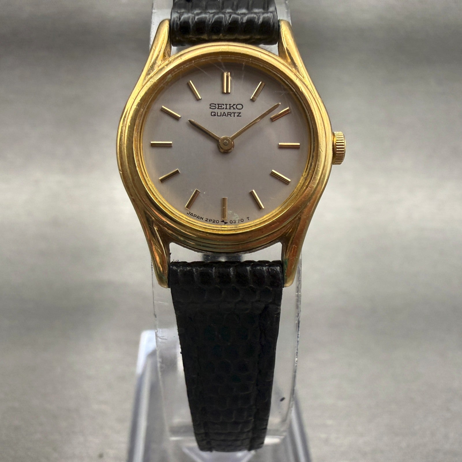Seiko Watch Women 19mm Silver Dial Gold Tone Round 2P20-0080 New Battery5
