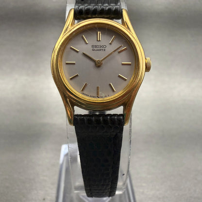 Seiko Watch Women 19mm Silver Dial Gold Tone Round 2P20-0080 New Battery5