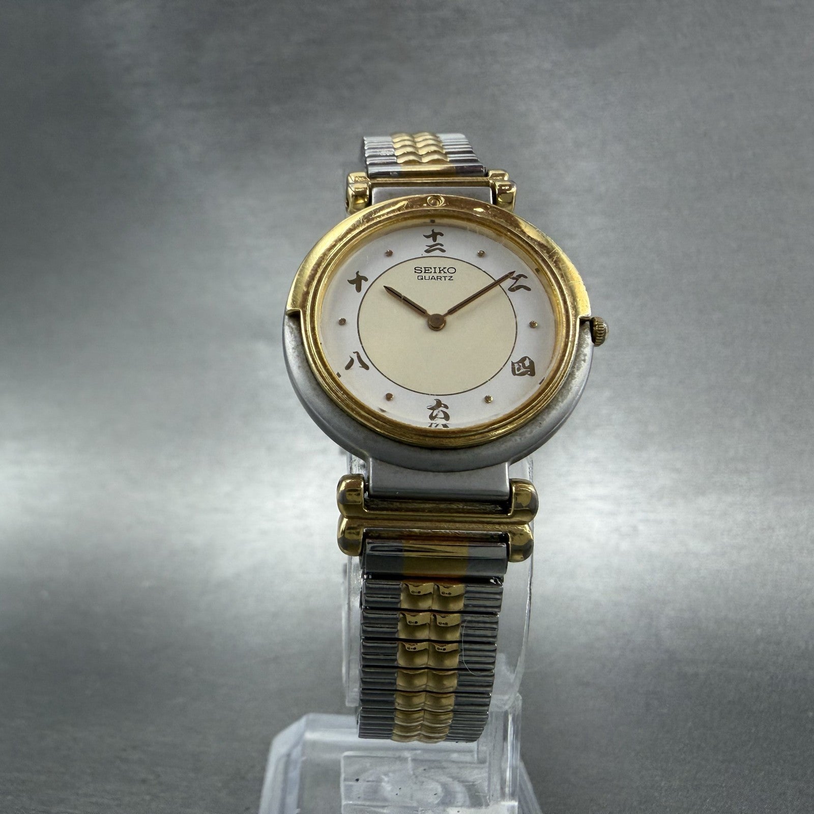 Seiko Watch Women 26mm White Dial two Tone Round 7320-0279 New Battery5