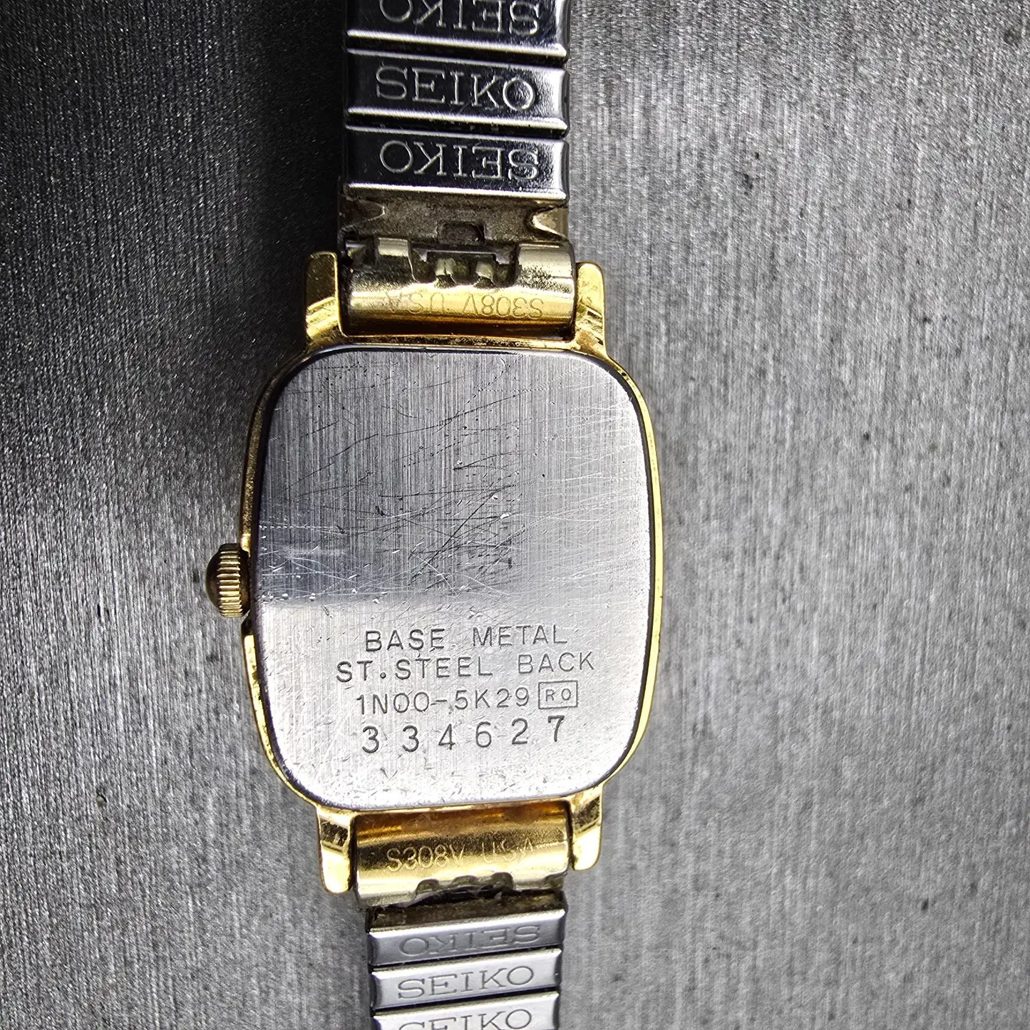 Seiko Watch Women 17mm Gold Dial Gold Tone Rectangle 1N00-5K29 New Battery VTG G10