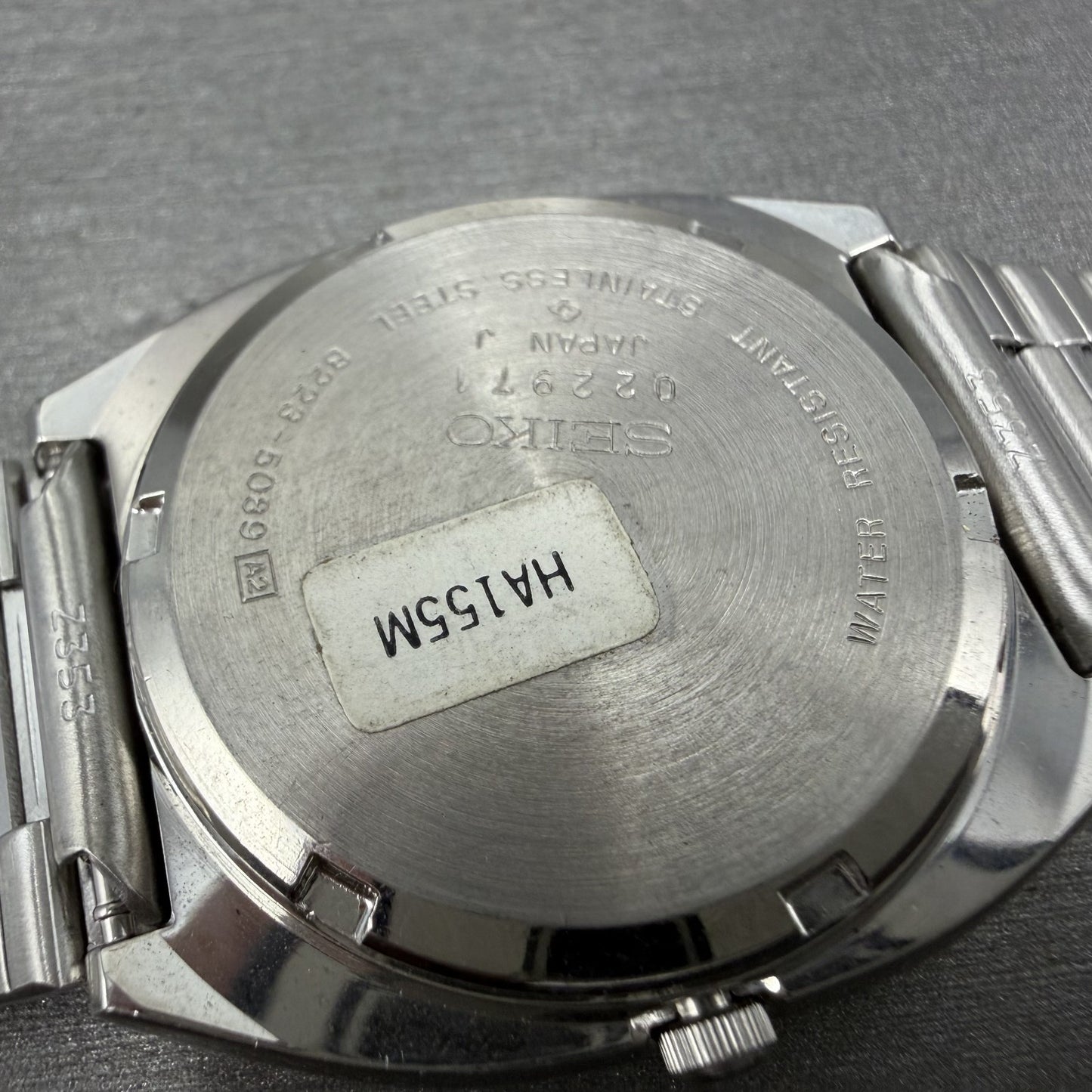 Seiko SQ Watch Men 34mm Black Dial Silver Tone Daydate 8223-5089 SAMPLE10