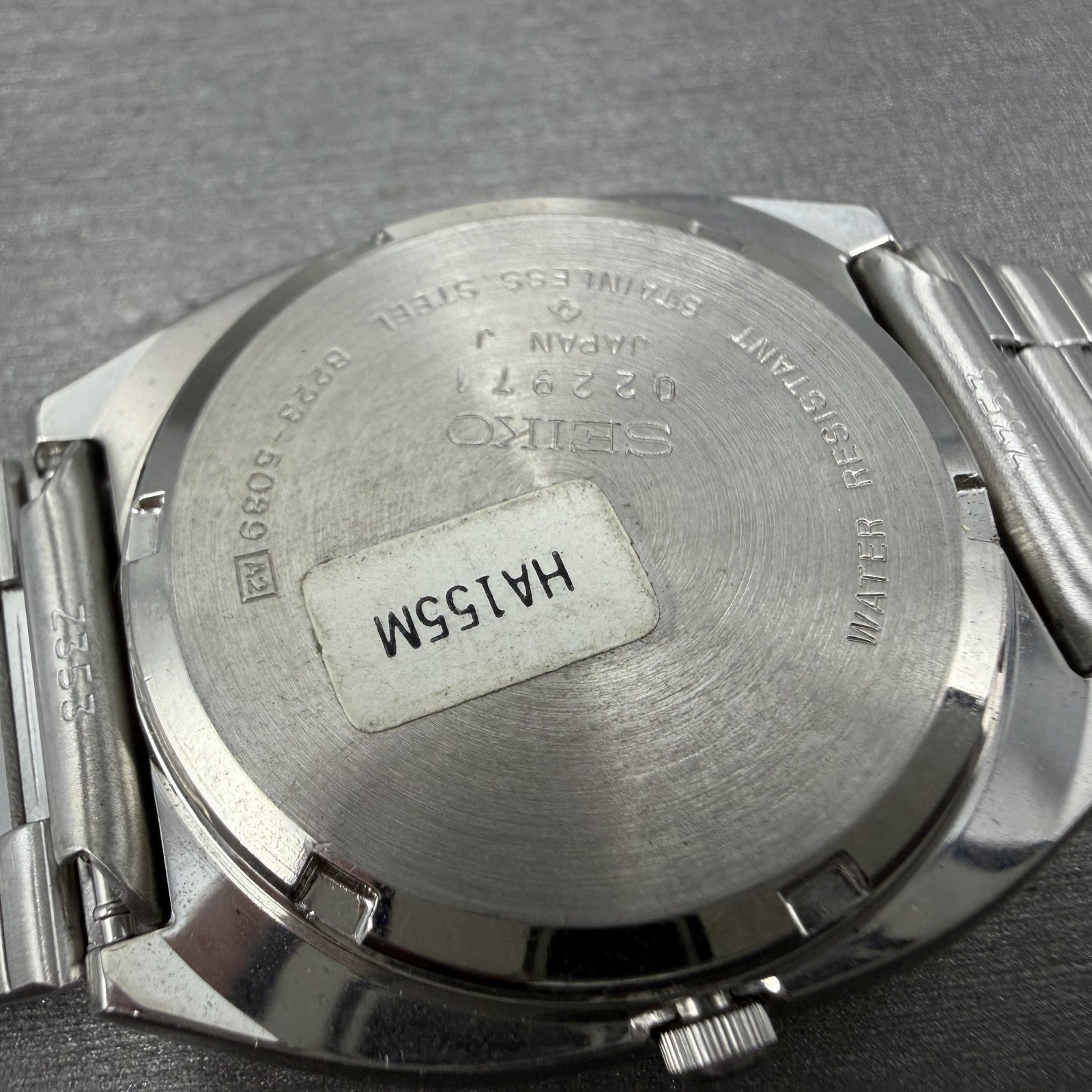 Seiko SQ Watch Men 34mm Black Dial Silver Tone Daydate 8223-5089 SAMPLE10